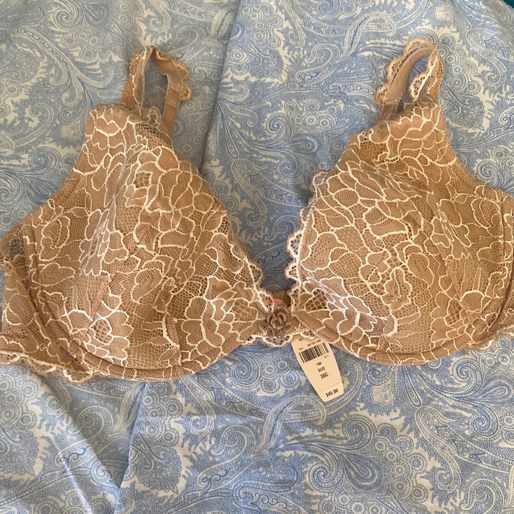 Victoria’s Secret bra